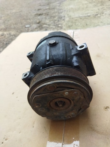 RENAULT 7711134454 Компрессор кондиционера в наличии Каменское