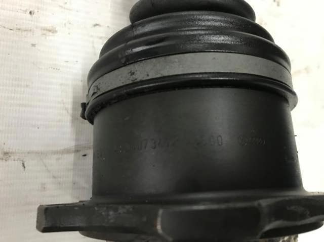 8D0407272BQ Правая полуось купить Днепр