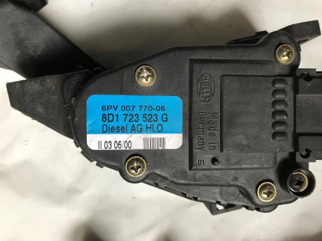 8D1723523G Педаль газа купить Запорожье
