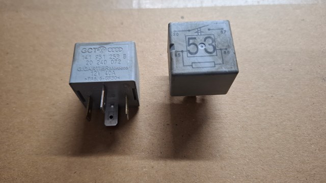 Многофункциональное реле Volkswagen Golf 5