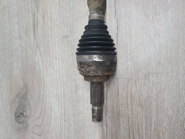 Левая полуось Dacia Logan 1