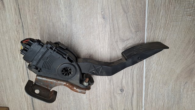 4940068L50 SUZUKI Педаль газа купить в Хмельницкий