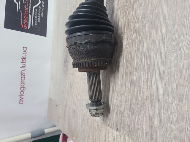 Привод правый 495001H211 HYUNDAI