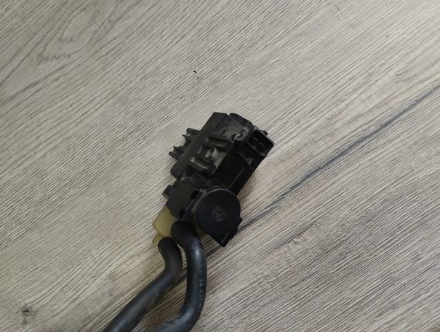 Клапан преобразователь давления наддува (соленоид)  8200790180 RENAULT