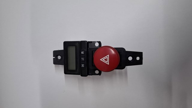 Часы в салон, на панели 945201C000 HYUNDAI