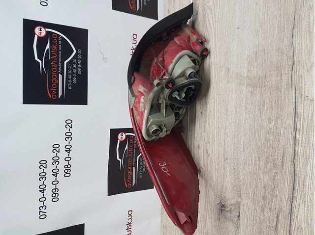 Правый стоп-сигнал Пежо ПЕЖО 301