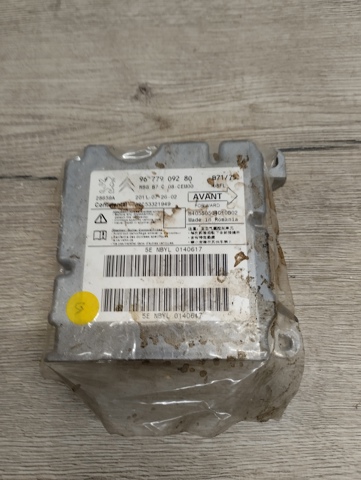 PEUGEOT 9677909280 в наличии Ужгород