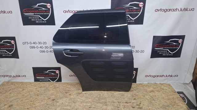 Дверь пассажирская задняя правая 9801070080 PEUGEOT