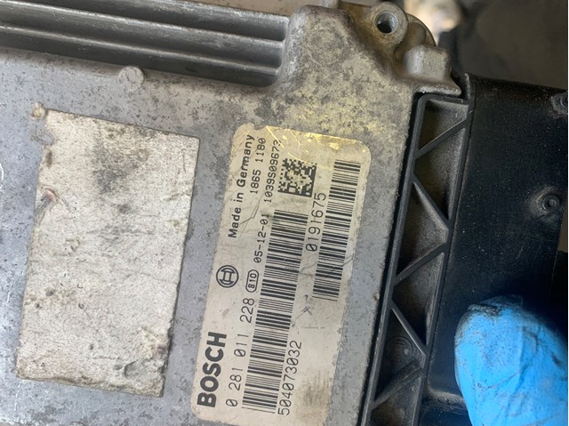 BOSCH 0281011228 Блок управления двигателем в наличии Киев