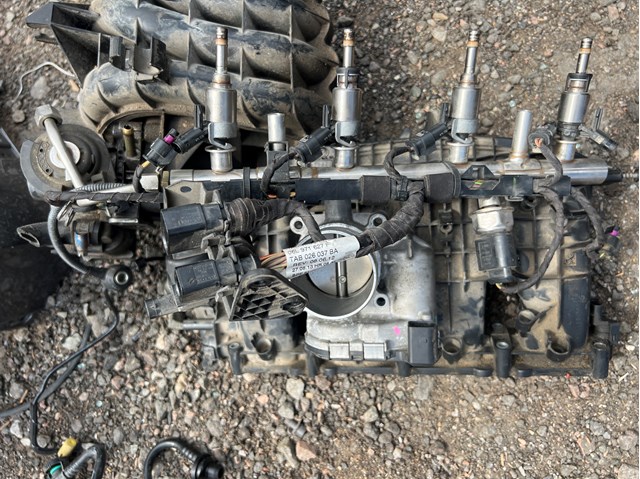 Электропроводка моторного тсека 06L971627F VAG