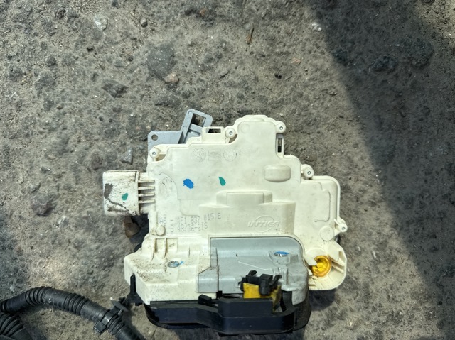 Запор кабины 4F1837015E VAG