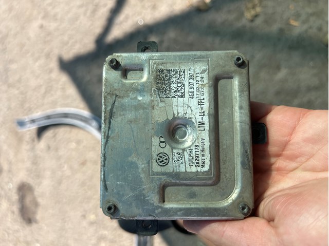 Блок упавления автосветом 4G0907397D VAG