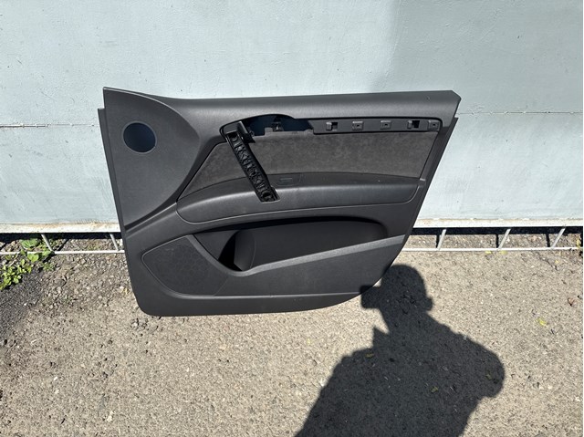 Пластик 4L1867106A4PK VAG