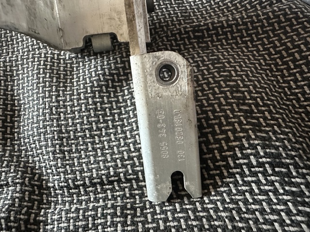 51118055343 BMW купить в Киев