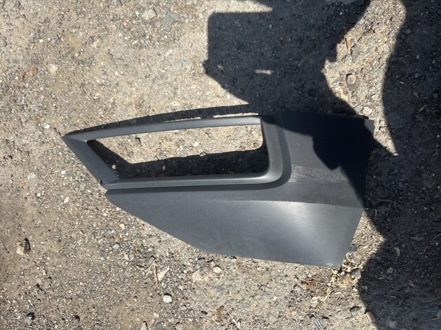 Заглушка противотуманок, левая 5NA853211B VAG
