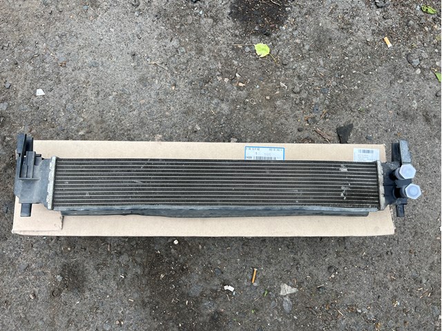 Радиатор охлаждения двигателя, дополнительный 6C0121253B VAG