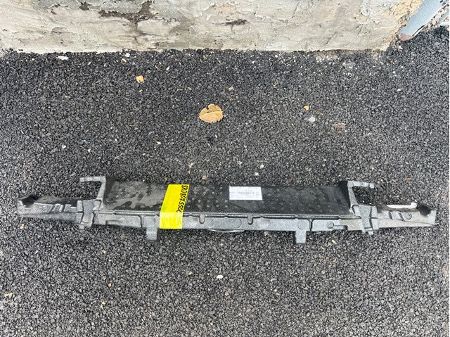 Наполнитель бампера переднего 8R0807550C VAG