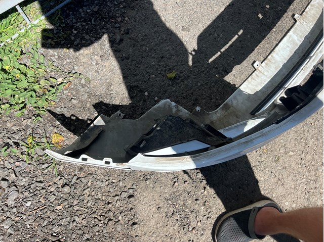 8T0807437AD купить Полтава