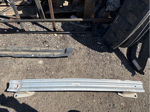 Усилитель бампера заднего 8W0807309H VAG