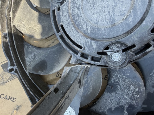 PORSCHE 9J1121384 в наличии Киев