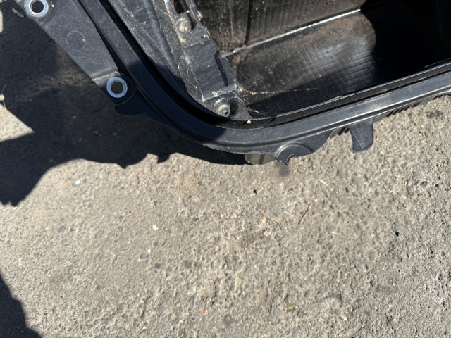 9J1805075A PORSCHE купить в Винница