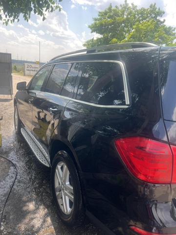 Дверь пассажирская задняя левая A1667300305 MERCEDES