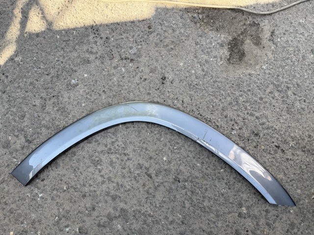 Расширитель (накладка) арки переднего крыла правый A1678809804 MERCEDES