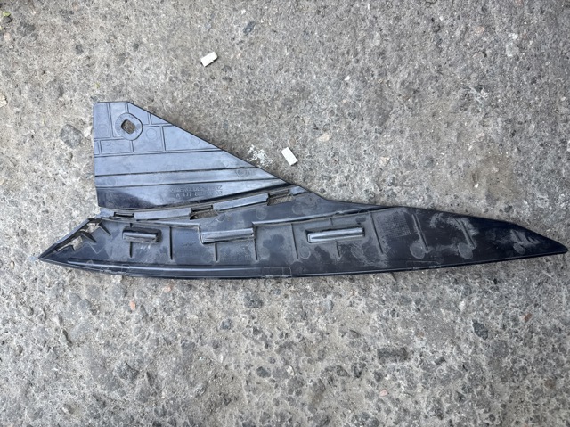 Крепление бампера A1778859502 MERCEDES