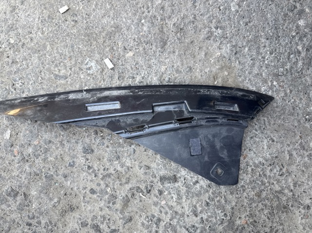 Кронштейн крепления бампера переднего правый A1778859602 MERCEDES