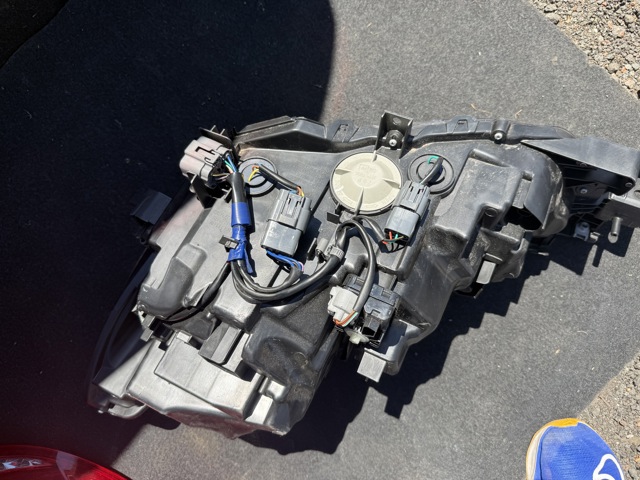 GMG551031E MAZDA Правая фара купить в Черкассы