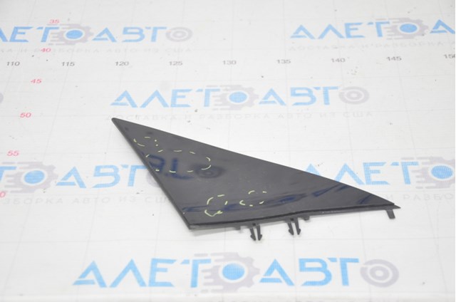 Накладка зеркала треугольник наружняя передняя правая tesla model 3 18- черн глянец, царапины 113065600E