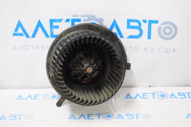 Мотор вентилятор печки vw tiguan 09-17 тип 2 1K1819015F