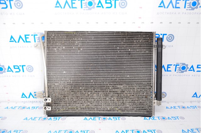 Радиатор кондиционера конденсер vw cc 08-17 примят, посыпались соты 3C0820411F
