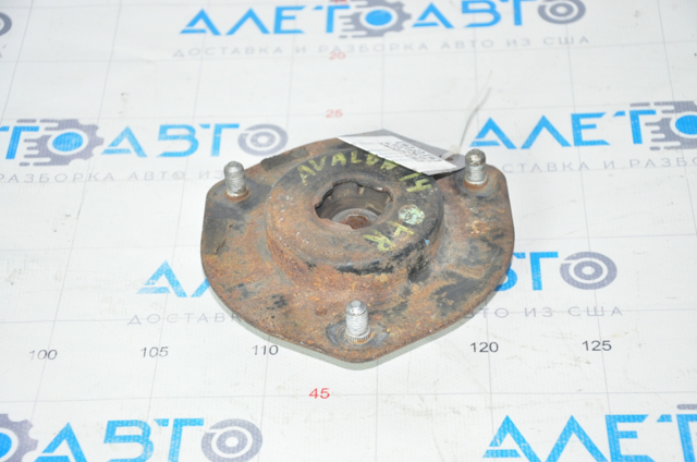 Опора амортизатора передняя правая toyota avalon 13-18 без подшипника, ржавая 4860906250