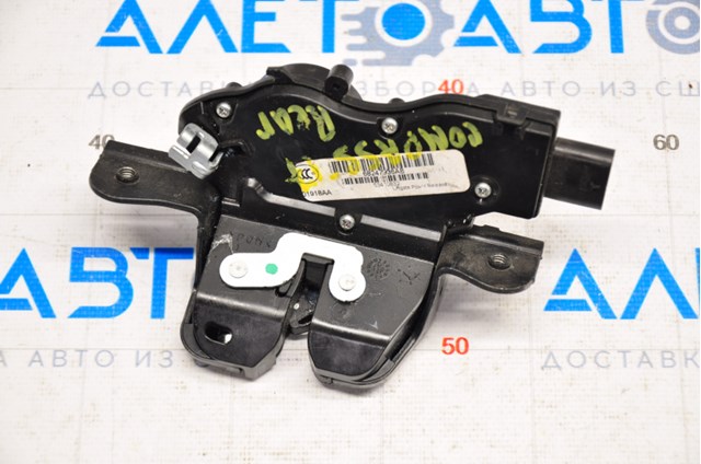 68247936AE Chrysler замок двери багажника jeep compass 17-