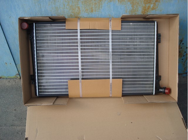 D7W042TT THERMOTEC Радиатор купить в Полтава