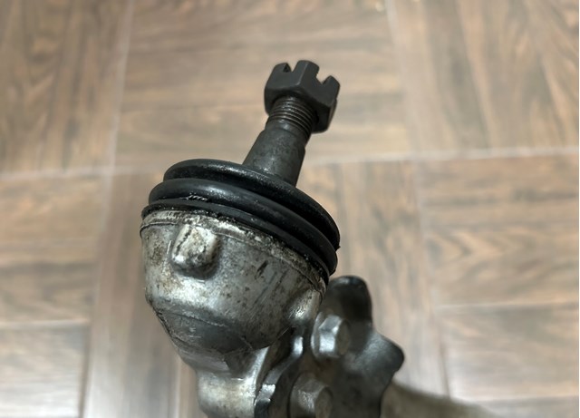 NISSAN 545001CA1A Нижний рычаг в наличии Днепр