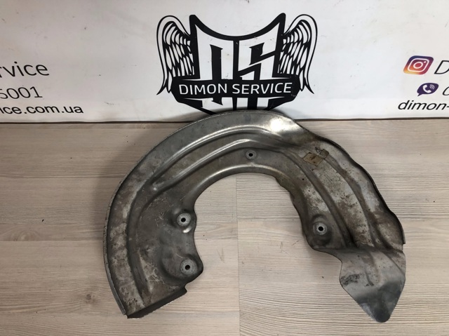 Щиток тормозного диска переднего левого 34108064557 BMW