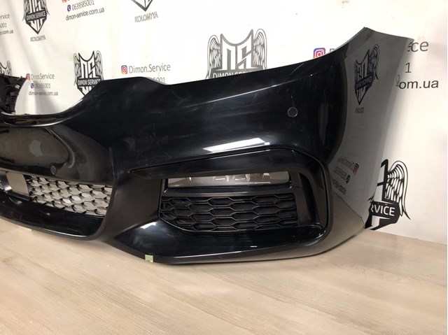 Бампер на авто 51118069072 BMW
