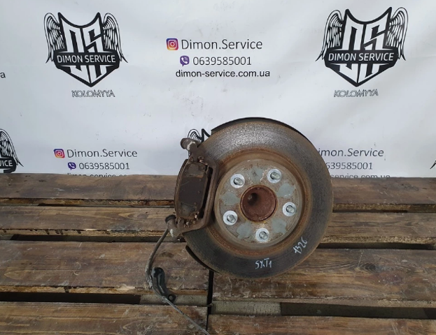 Ступица задняя левая 68184743AA CHRYSLER