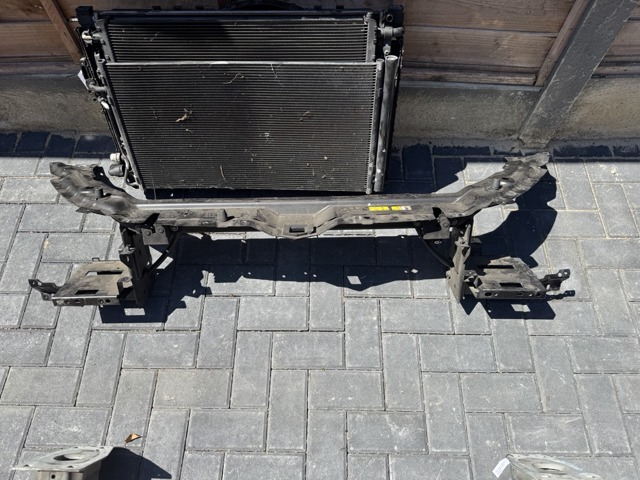 LR075358 Радиатор кондиционера купить Днепр