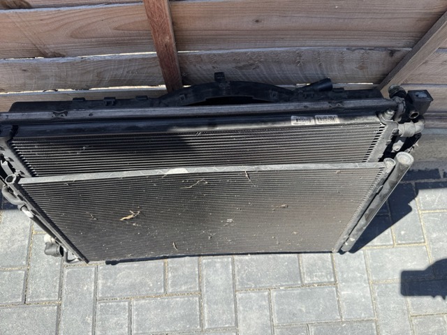 LR075358 LAND ROVER Радиатор кондиционера купить в Полтава