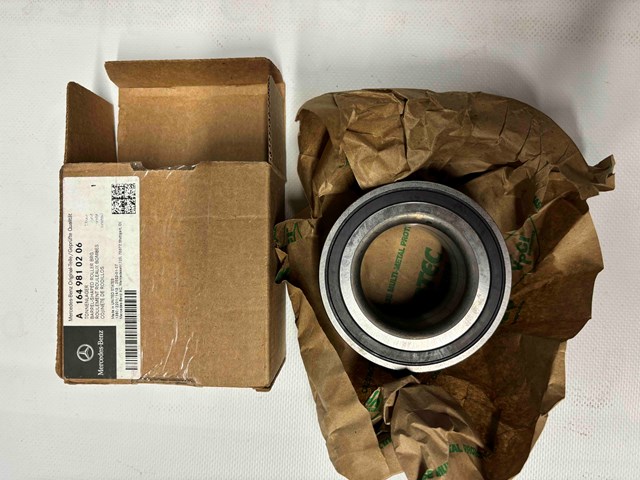 Комплект подшипника ступицы колеса A1649810206 MERCEDES