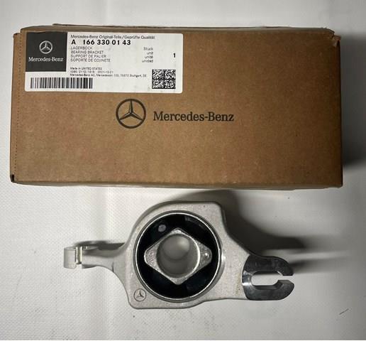 Втулка рычага A1663300143 MERCEDES