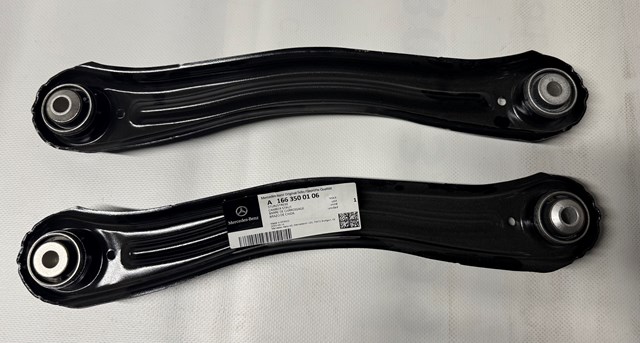 Верхний рычаг задней подвески левый A1663500106 MERCEDES