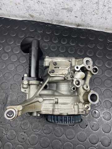 04L145208P VAG Насос масляный купить в Киев