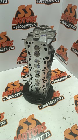 Головка блока цилиндров Volvo 850