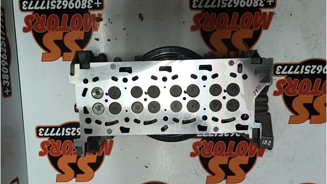 Головка блока цилиндров Opel Vivaro A