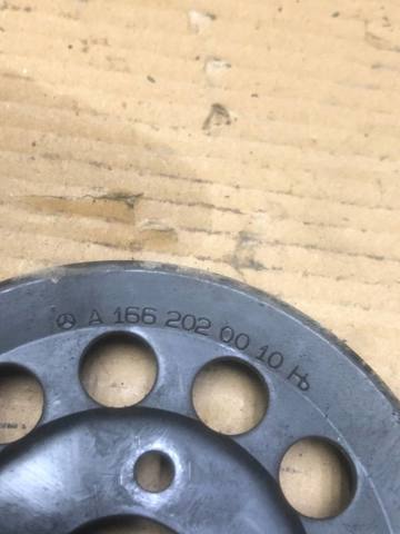 Шкив помпы водяного насоса 1662020010 MERCEDES
