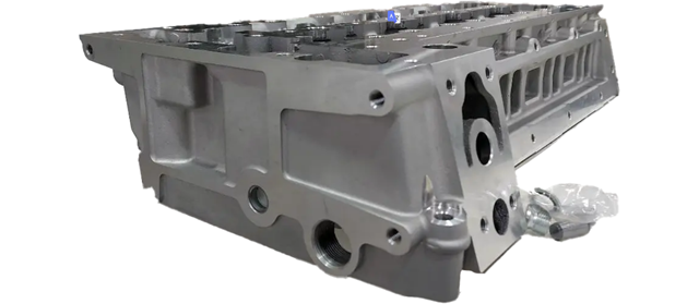 Головка блока цилиндров (ГБЦ) 5802114243 MARKET (OEM)